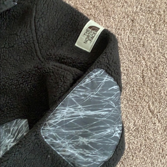 The north face xs Sherpa hoodie jacket half zip - Picture 4 of 8